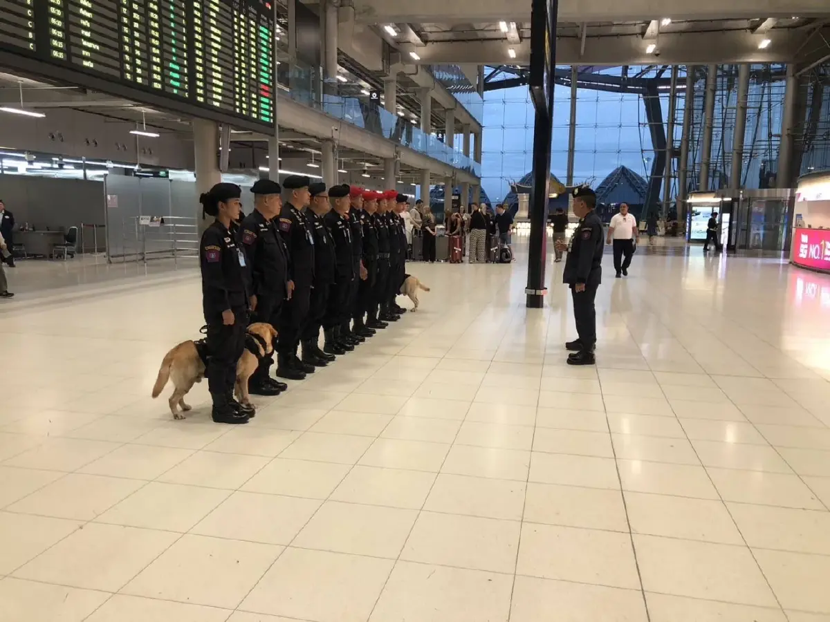 ตรวจเข้ม! 191 ใช้ "สุนัข K9" เฝ้า "สนามบินสุวรรณภูมิ" 24 ชม. สกัดเครือข่ายยาเสพติดข้ามชาติ (มีคลิป)