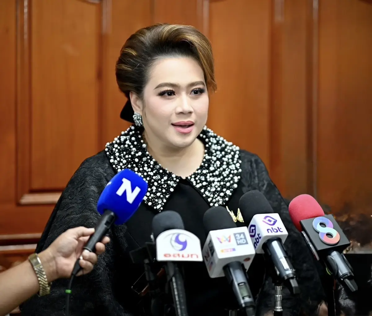 นางสาวศุภมาส อิศรภักดี รัฐมนตรีประจำสำนักนายกรัฐมนตรี
