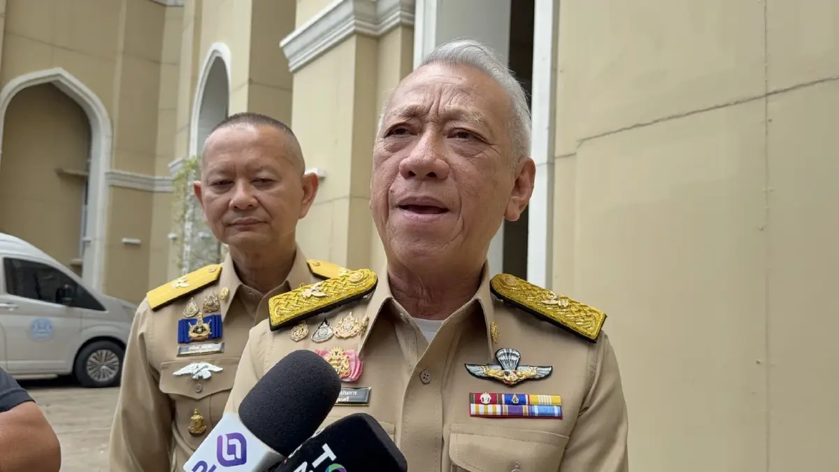 "พิพัฒน์" ปัดร้าว "2 น.1 พ." เตรียมนัดเจอ "เนวิน" เย็นนี้ สยบข่าวเกาเหลา พร้อมควงล่องใต้ (มีคลิป)