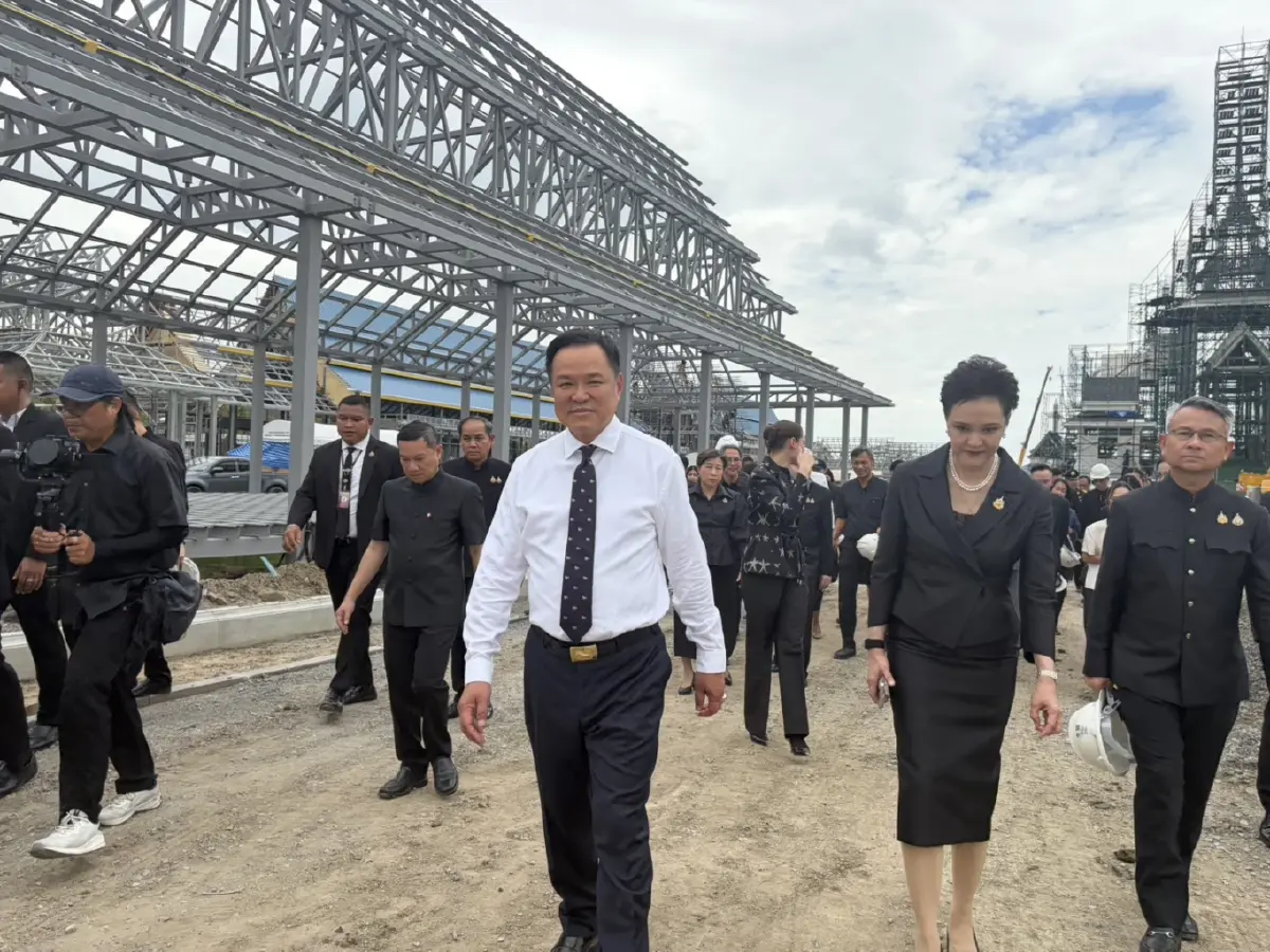 พี่แต๋มอยู่นี่! สยบข่าวลือรัฐมนตรีหาย "อนุทิน" การันตี "ศุภจี" ไม่ได้ไปไหน ย้ำชัดทำงานร่วมกันทุกวัน
