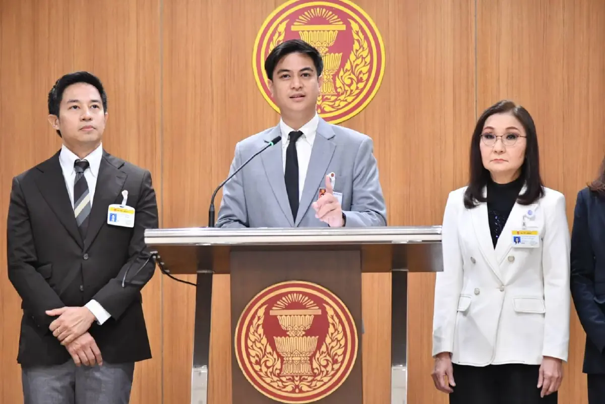 “พริษฐ์” กระทุ้ง ประธานรัฐสภา ส่งคำร้องถึงศาลฎีกา ตั้งสอบ ป.ป.ช.