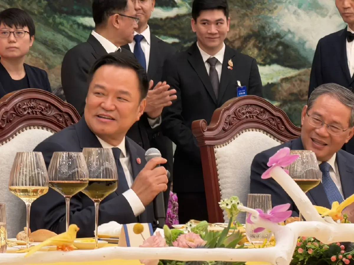 อนุทิน โชว์ร้อง เถียนมี่มี่ สานสัมพันธ์ ไทย-จีน ชื่นมื่น