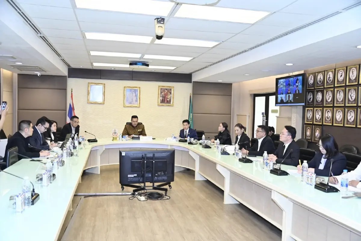 นายวัชระพล ขาวขำ รัฐมนตรีช่วยว่าการกระทรวงเกษตรและสหกรณ์