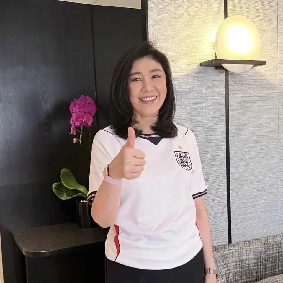 "ยิ่งลักษณ์" โพสต์เชียร์ "อังกฤษ" ดีใจเข้ารอบรองชนะเลิศ "ฟุตบอลโลก"
