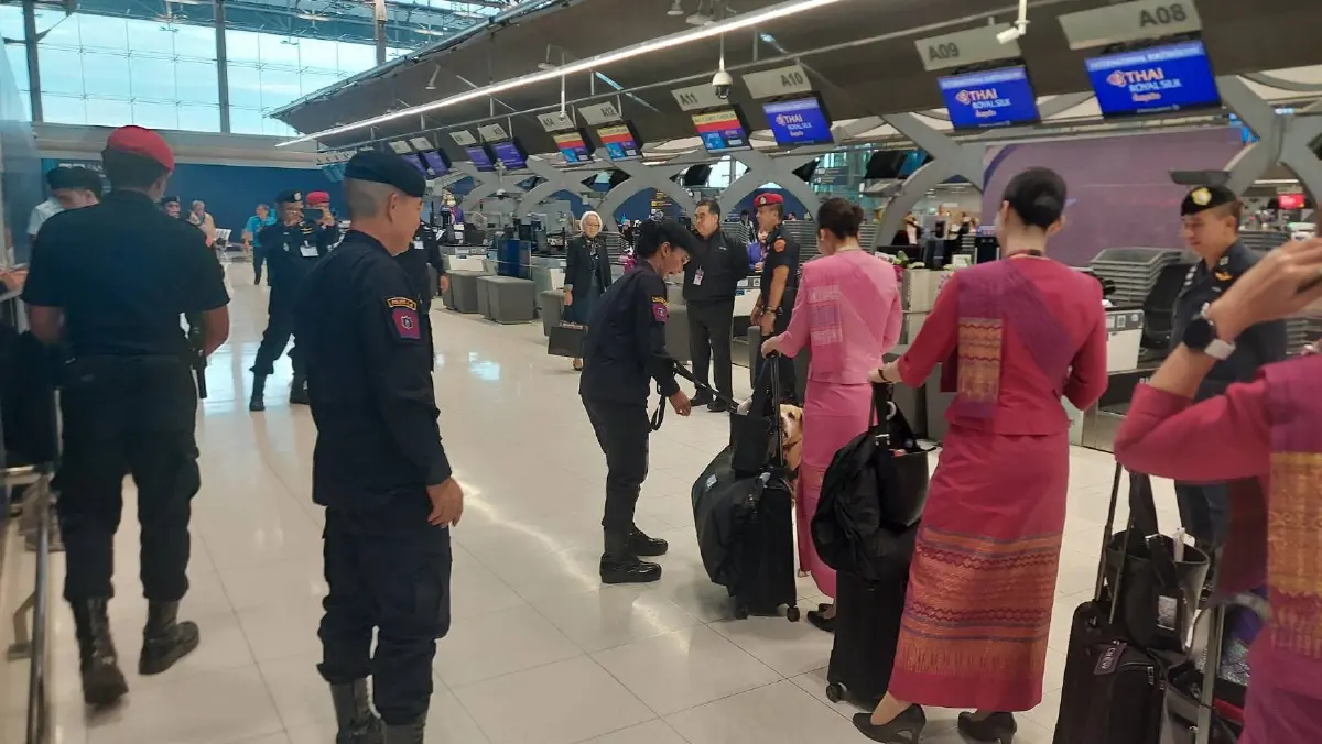 ตรวจเข้ม! 191 ใช้ "สุนัข K9" เฝ้า "สนามบินสุวรรณภูมิ" 24 ชม. สกัดเครือข่ายยาเสพติดข้ามชาติ (มีคลิป)