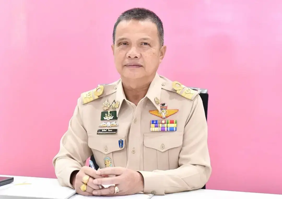 นายชัยวัฒน์ โยธคล