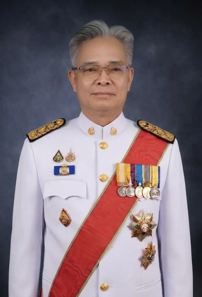 วีระพงศ์  สุดาวงศ์  