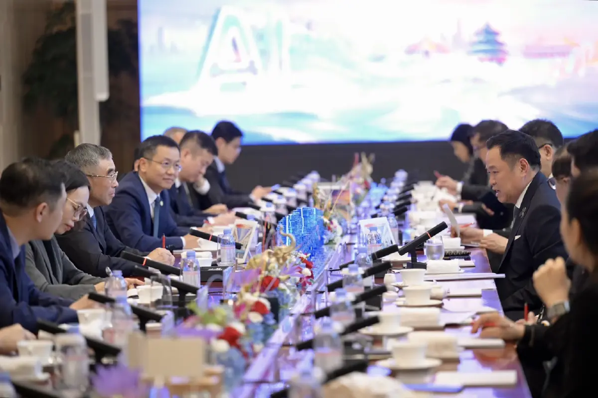 นายอนุทิน ชาญวีรกูล นายกรัฐมนตรี เยือน Huawei กรุงปักกิ่ง หารือความร่วมมือ AI, Cloud และดาต้าเซ็นเตอร์