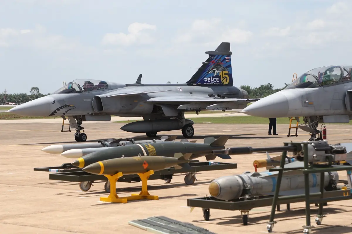 "ทอ." โชว์แสนยานุภาพฉลอง 15 ปี Gripen เตรียมชงงบซื้อเพิ่มอีก 8 เครื่องเสริมทัพเต็มฝูง