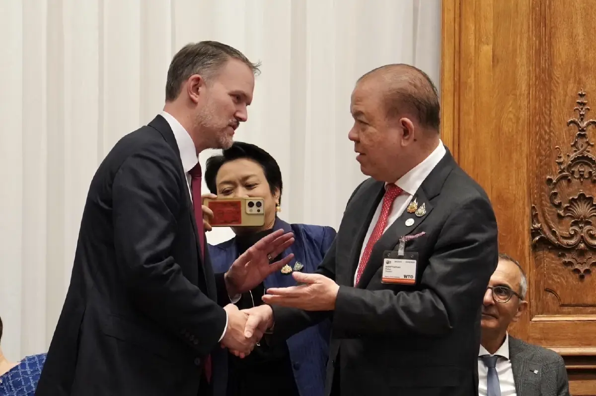 นายพิชัย พบผู้แทนโดนัลด์ ทรัมป์