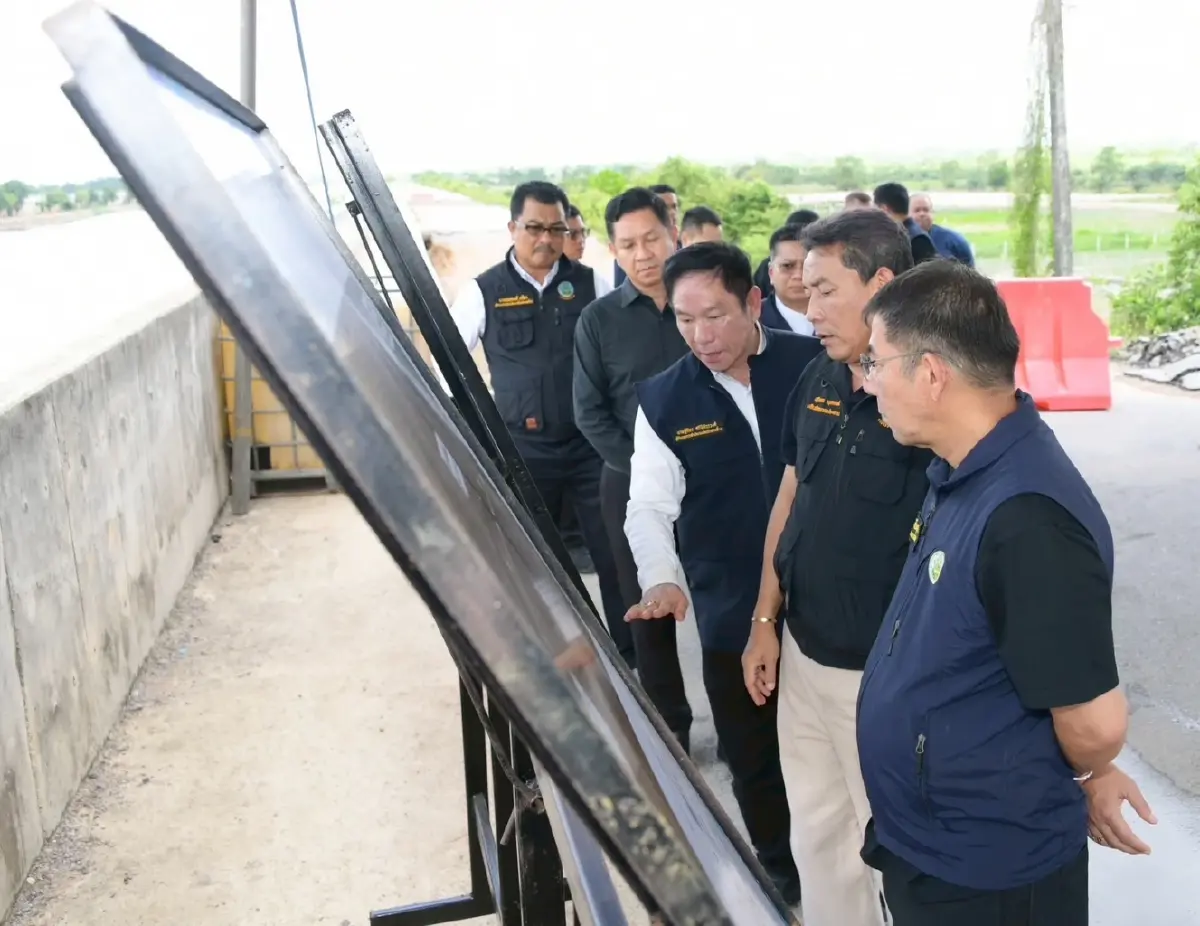 นายกฯ เยือนหาดใหญ่ เร่งฟื้นฟูคลองระบายน้ำ ร.1 เพิ่มประสิทธิภาพการระบายน้ำ