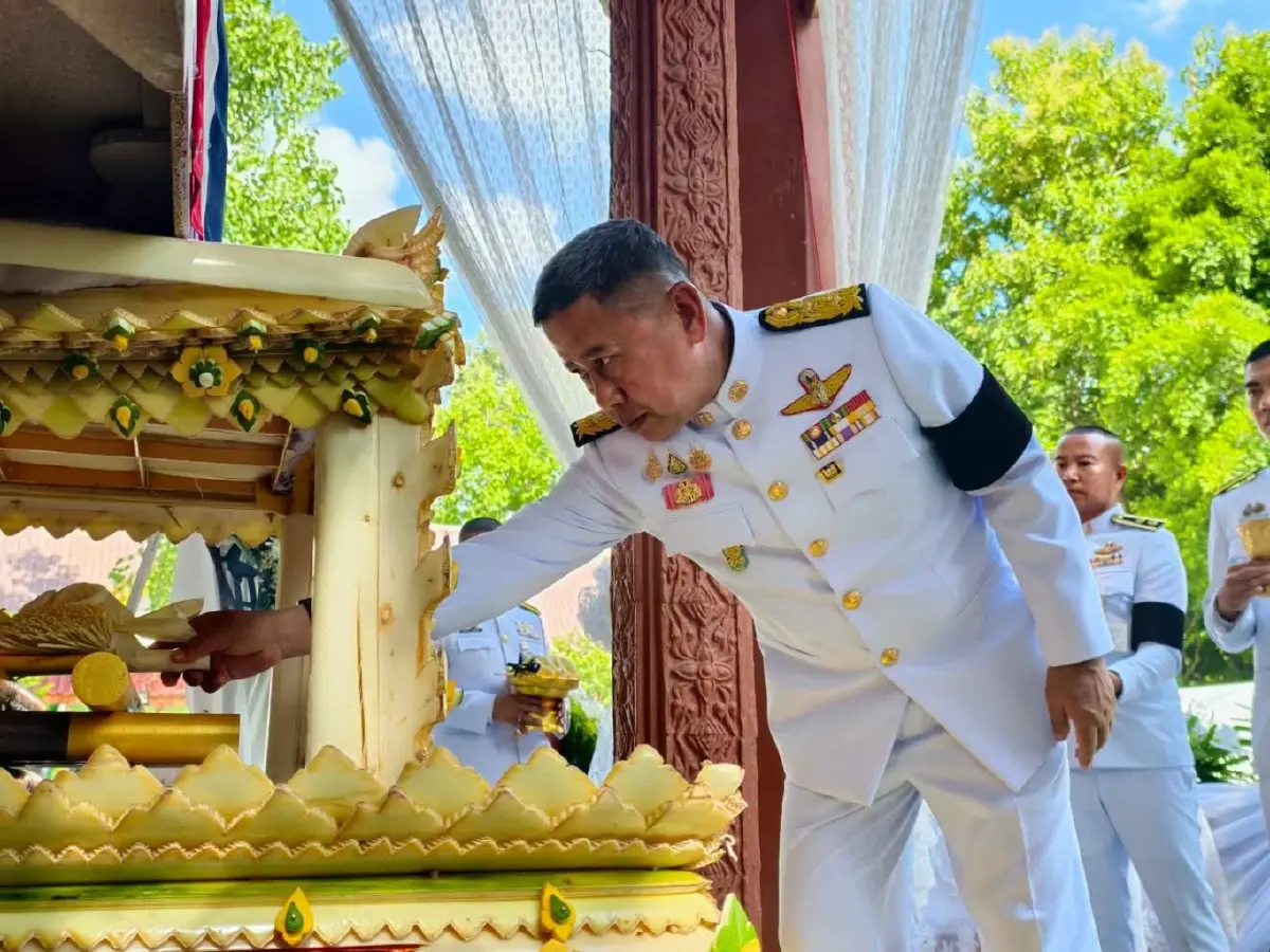 พล.ท.อดุลย์ บุญธรรมเจริญ รมว.กลาโหม เป็นประธานในพิธีพระราชทานเพลิงศพ อาสาสมัครทหารพราน วิมล ตาบทอง สังกัดหน่วยเฉพาะกิจกรมทหารพรานที่ 45 เป็น 1 ใน 5 ทหารกล้า ที่เสียชีวิตจากการปฏิบัติหน้าที่จากเหตุคนร้ายโจมตีจุดตรวจบูเก๊ะซามี ตำบลตันหยงมัส อำเภอระแงะ จังหวัดนราธิวาส 