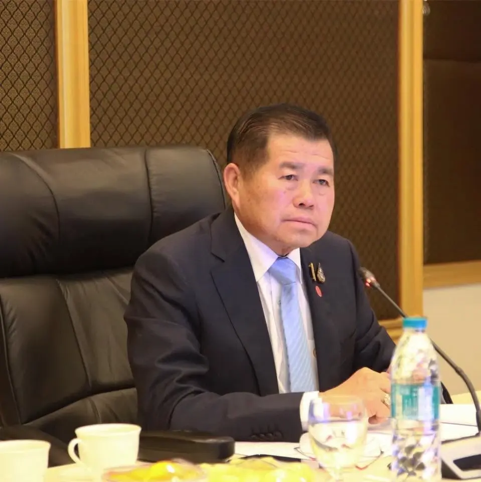 นายนิพนธ์ บุญญามณี อดีตรัฐมนตรีว่าการกระทรวงมหาดไทย และอดีตนายก อบจ.สงขลา