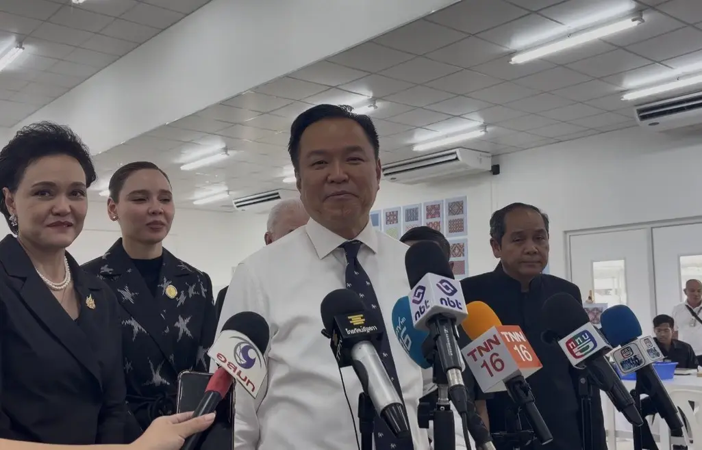พี่แต๋มอยู่นี่! สยบข่าวลือรัฐมนตรีหาย "อนุทิน" การันตี "ศุภจี" ไม่ได้ไปไหน ย้ำชัดทำงานร่วมกันทุกวัน