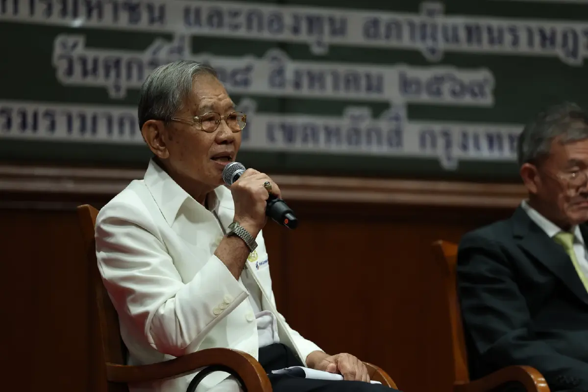 "วิชา" ซัดปม "โกงตั้ง สว." ใหญ่สุดในประวัติศาสตร์ ชม "ยิ่งชีพ iLaw" เปิดข้อมูล "โกง สว." ปัดนั่งที่ปรึกษา ป.ป.ช.