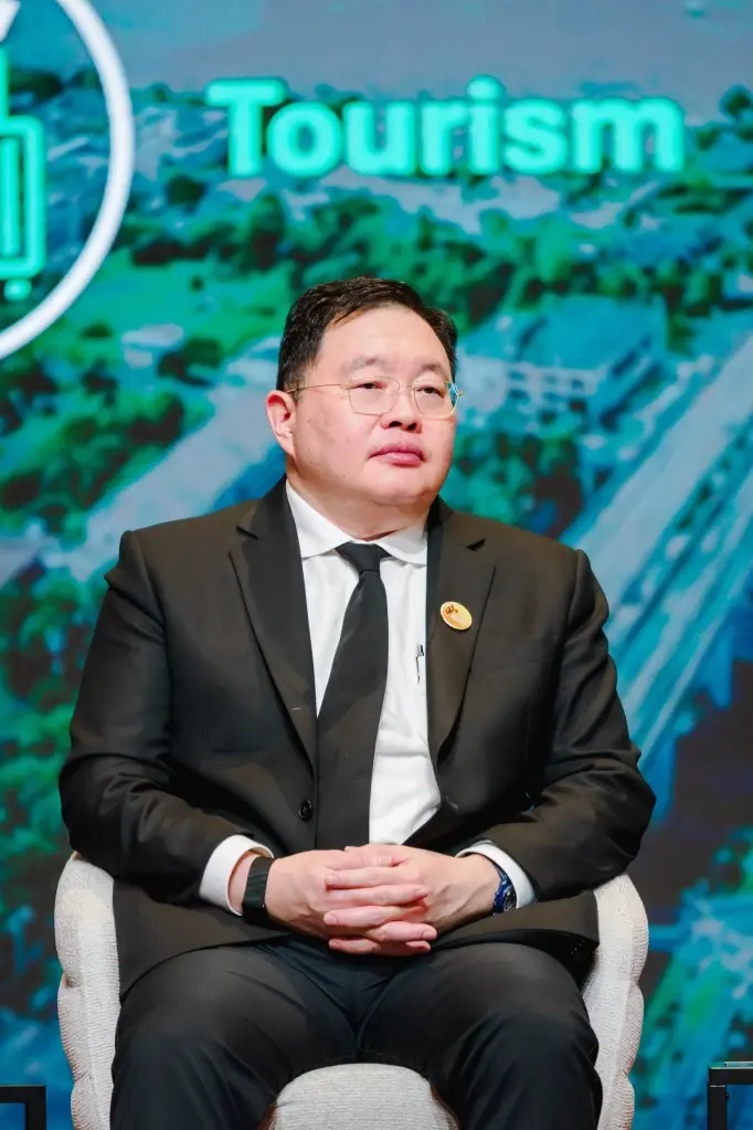 นายธรรมศักดิ์ เศรษฐอุดม กรรมการผู้จัดการใหญ่ SCG
