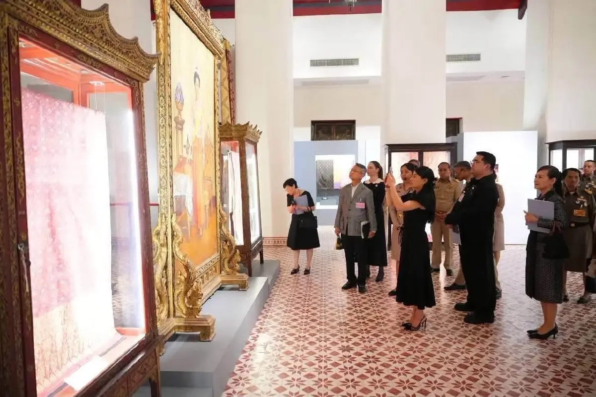 สมเด็จเจ้าฟ้าสิริวัณณวรีฯ เสด็จฯ ทอดพระเนตรนิทรรศการภายในพิพิธภัณฑสถานแห่งชาติ
