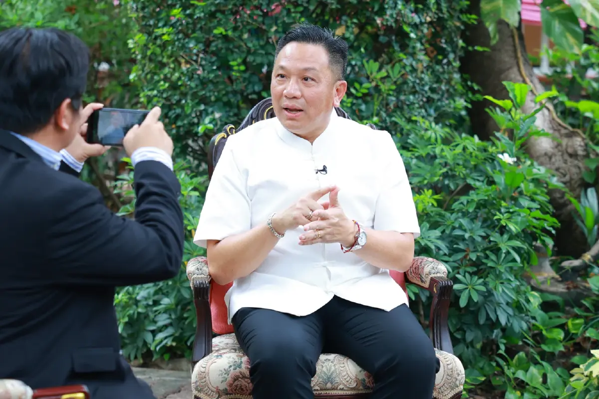นิรัตน์พงษ์ สิทธิสถาพร รองปลัดกระทรวงมหาดไทย รักษาราชการแทนอธิบดี สถ. หรือ รองเซมเบ้ 