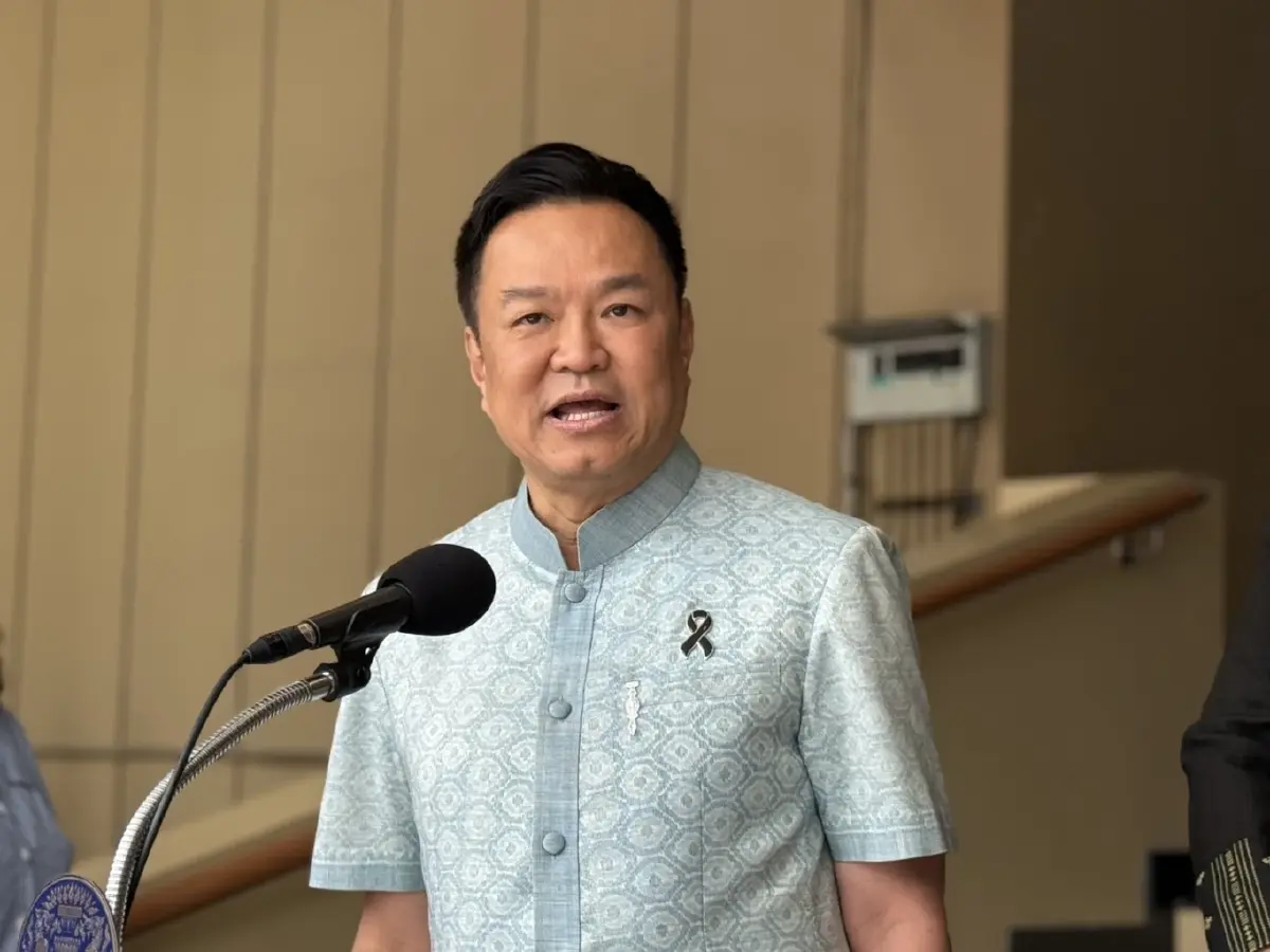 นายอนุทิน ชาญวีรกูล นายกรัฐมนตรีและรัฐมนตรีว่าการกระทรวงมหาดไทย