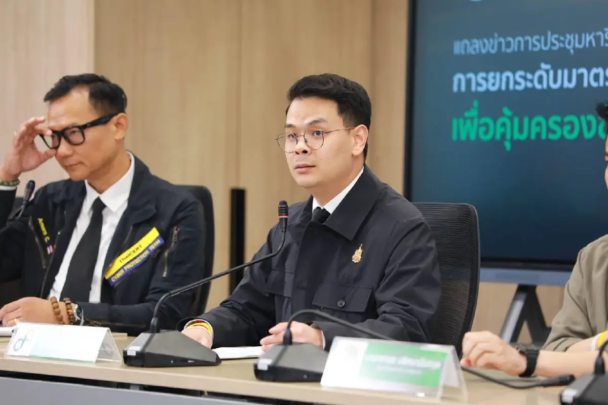 "ไชยชนก" ผลึกกำลัง "กูรูไอที-รัฐ" ลุย "คลีนซิ่ง" ระบบรัฐใน 15 วัน หลังพบข้อมูลไทยรั่วกว่า 200 ล้านชื่อ