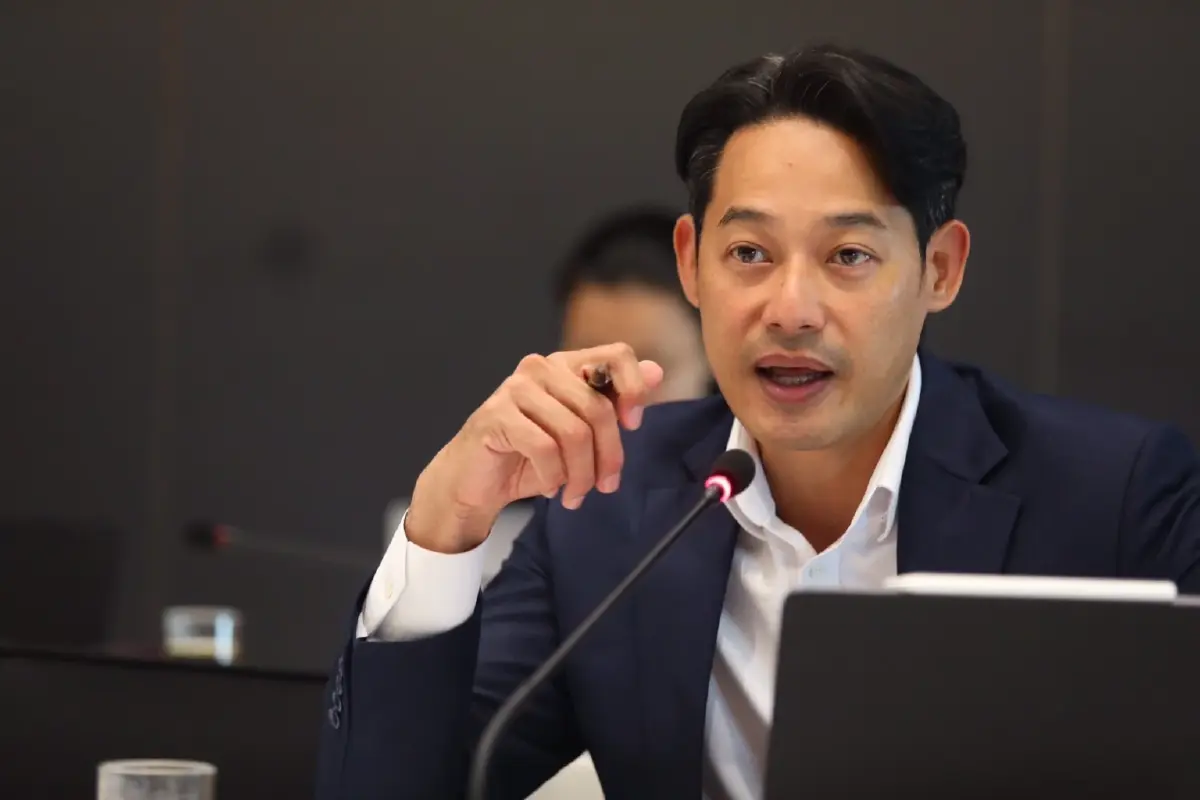 ครม.เงา พรรคประชาชน จี้รัฐบาล เร่งแก้ปัญหากากขยะอุตสาหกรรม ปราจีนบุรี ชี้ “ระบอบสีน้ำเงิน-ทุนเทา” ยิ่งเข้ม