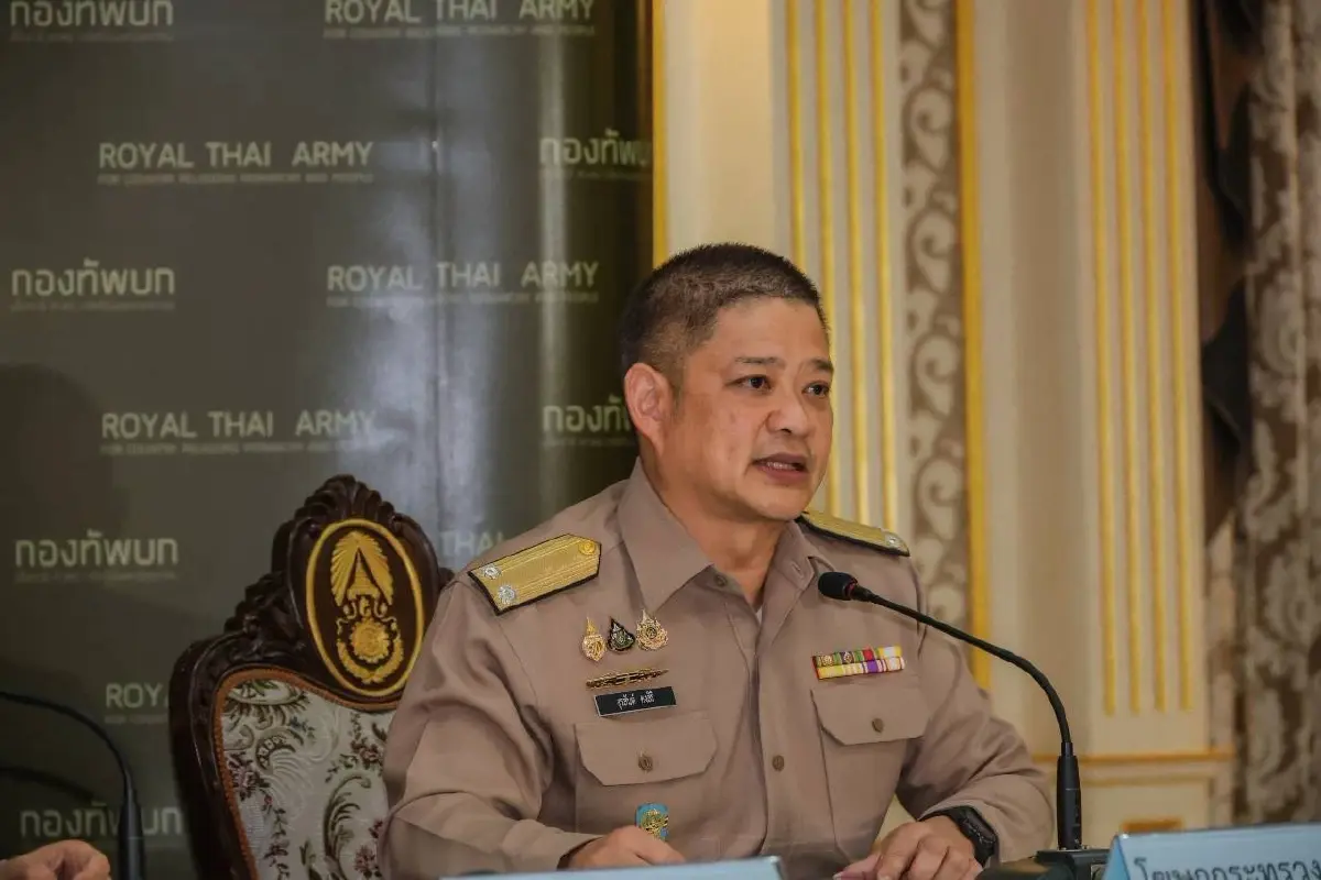 พล.ร.ต.สุรสันต์ คงสิริ โฆษกกระทรวงกลาโหม 