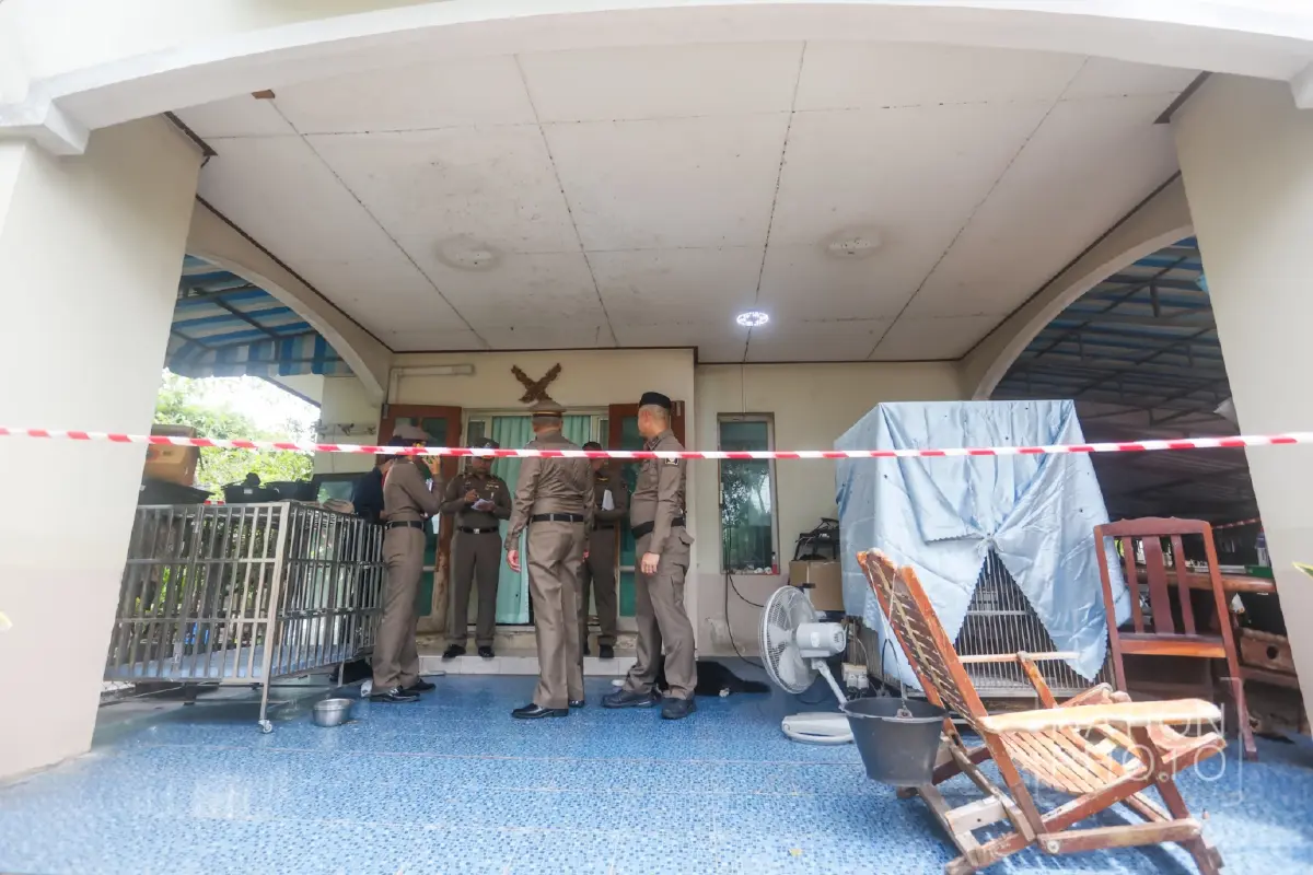 บ้านพักของปู่ย่าที่ถูกหลานวัย 14 ยิงเสียชีวิต ก่อนไปก่อเหตุกราดยิงในโรงเรียน