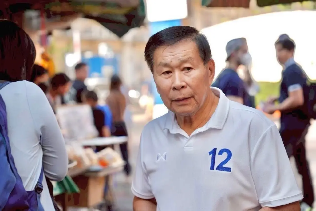 พล.ต.อ.เสรีพิศุทธ์ เตมียเวส หัวหน้าพรรคเสรีรวมไทย