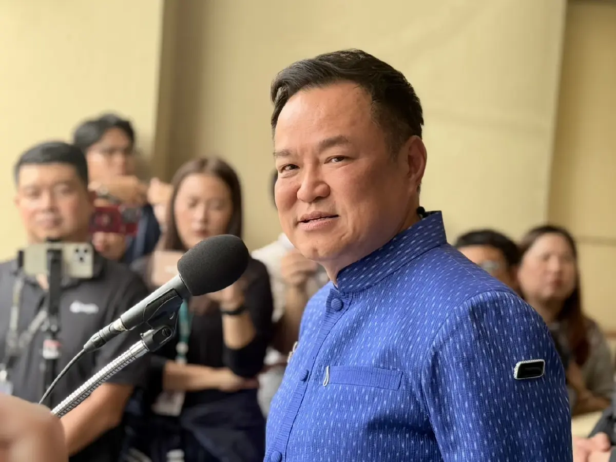 “อนุทิน” สะดุ้ง "เพิ่งรู้เมียมีปืน" บอกส่วนตัวไม่มี แต่ต้องระวังตัวเองแทน สั่งเข้มหน่วยงาน 100% ห้ามพกปืนออกจากบ้าน