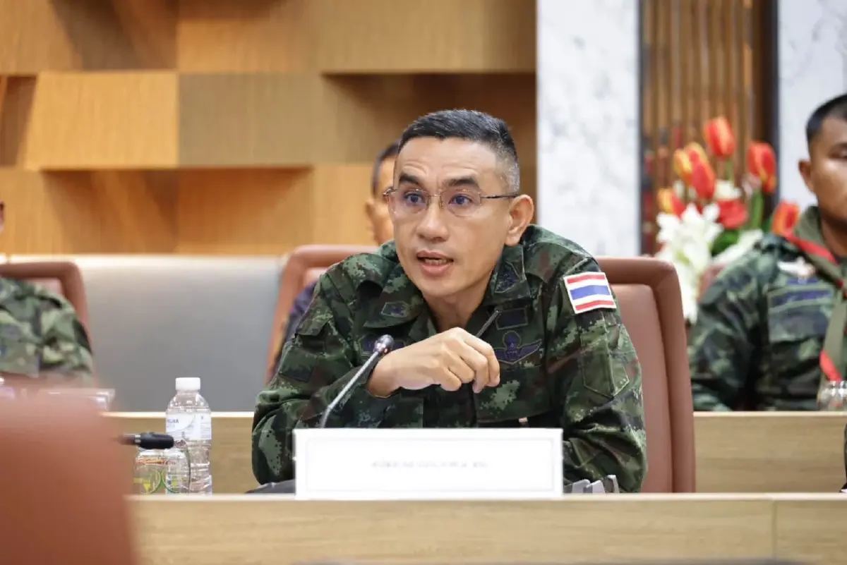 "กอ.รมน." เปิดวง "แจงสื่อ" ยอมรับเป้าหมายส่งมอบพื้นที่ปี 2570 ไม่ง่าย เตรียมปรับยุทธศาสตร์ "ถ่ายโอนเมื่อพร้อม"