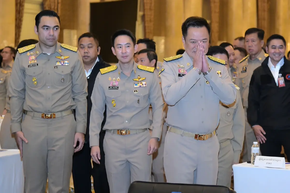 "มท.4" เผยปมแชตหลุดโยง "สจ.สตูล" เป็น "นายหน้าโกงสอบท้องถิ่น" ลั่นผิดจริงต้องจัดการ