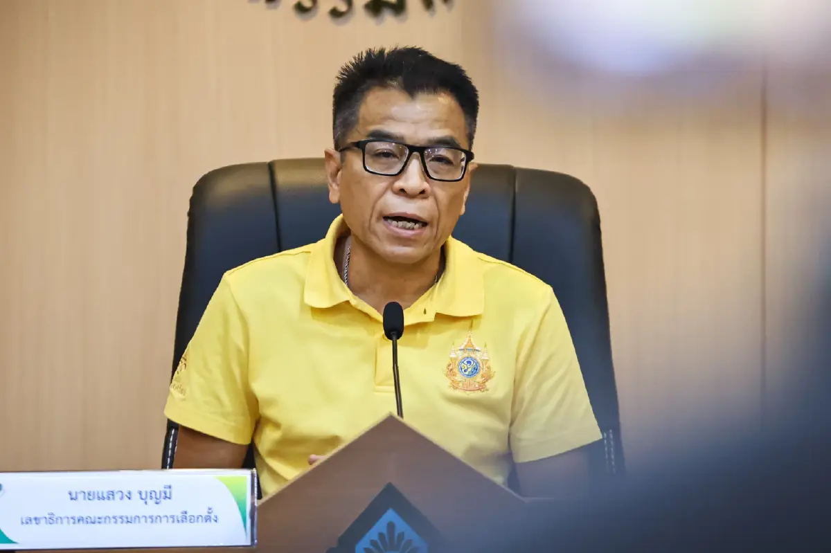 นายแสวง บุญมี เลขาธิการ กกต.