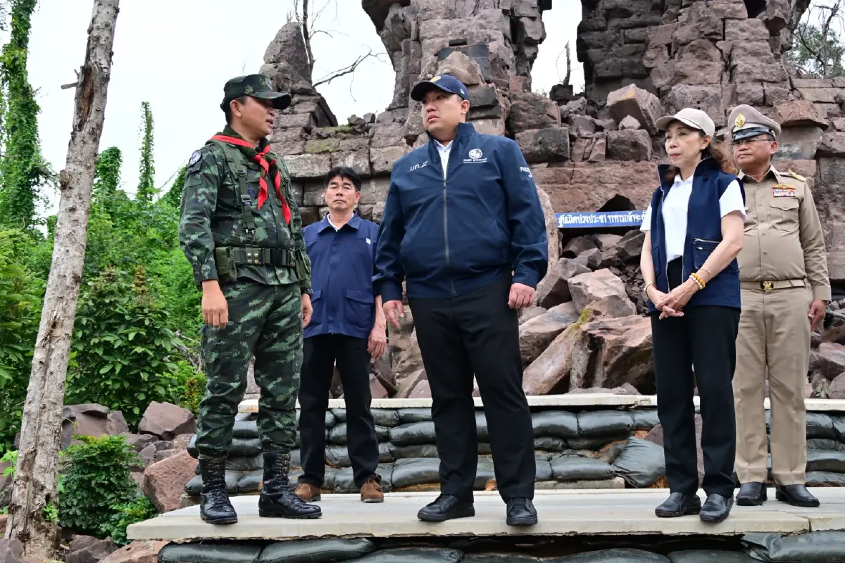 "มท.2" ลุยชายแดนสุรินทร์ สั่ง กฟภ.ขยายไฟฟ้า-ขุดบ่อบาดาลเพิ่ม "ปราสาทตาควาย–เนิน 350"