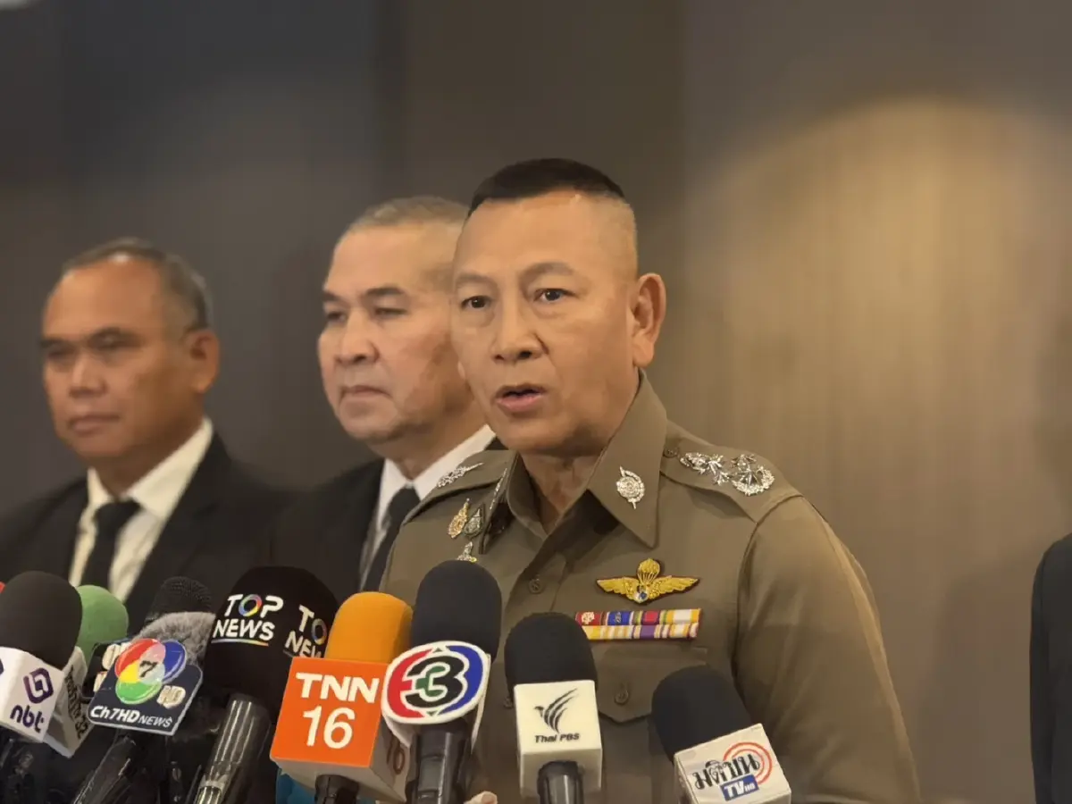 พลตำรวจเอก กิตติ์รัฐ พันธุ์เพ็ชร์ ผู้บัญชาการตำรวจแห่งชาติ