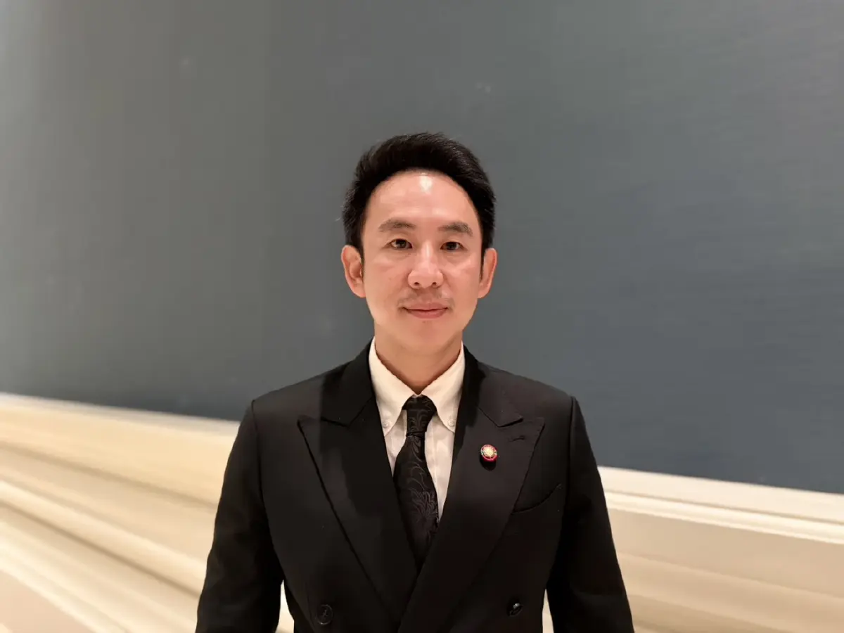 นายวรศิษฎ์ เลียงประสิทธิ์ รัฐมนตรีช่วยว่าการกระทรวงมหาดไทย