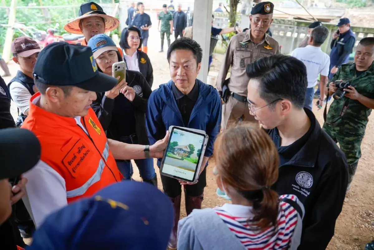 "ยศชนัน" ลุยตรวจฟื้นฟูน่าน เร่งเคลียร์ "โคลน-ขยะ" แจงข่าวเยียวยากลุ่มผู้ประสบภัย