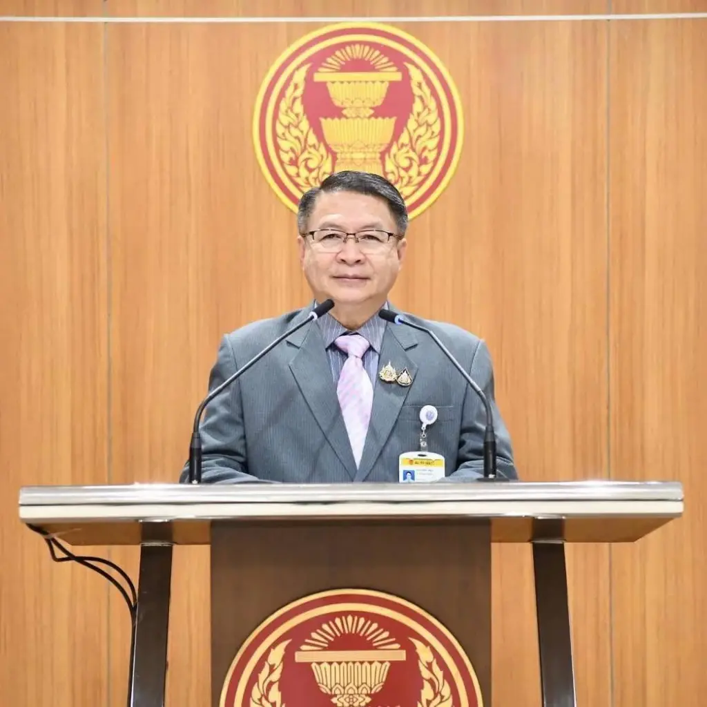 นพ.เปรมศักดิ์ เพียยุระ สมาชิกวุฒิสภา 