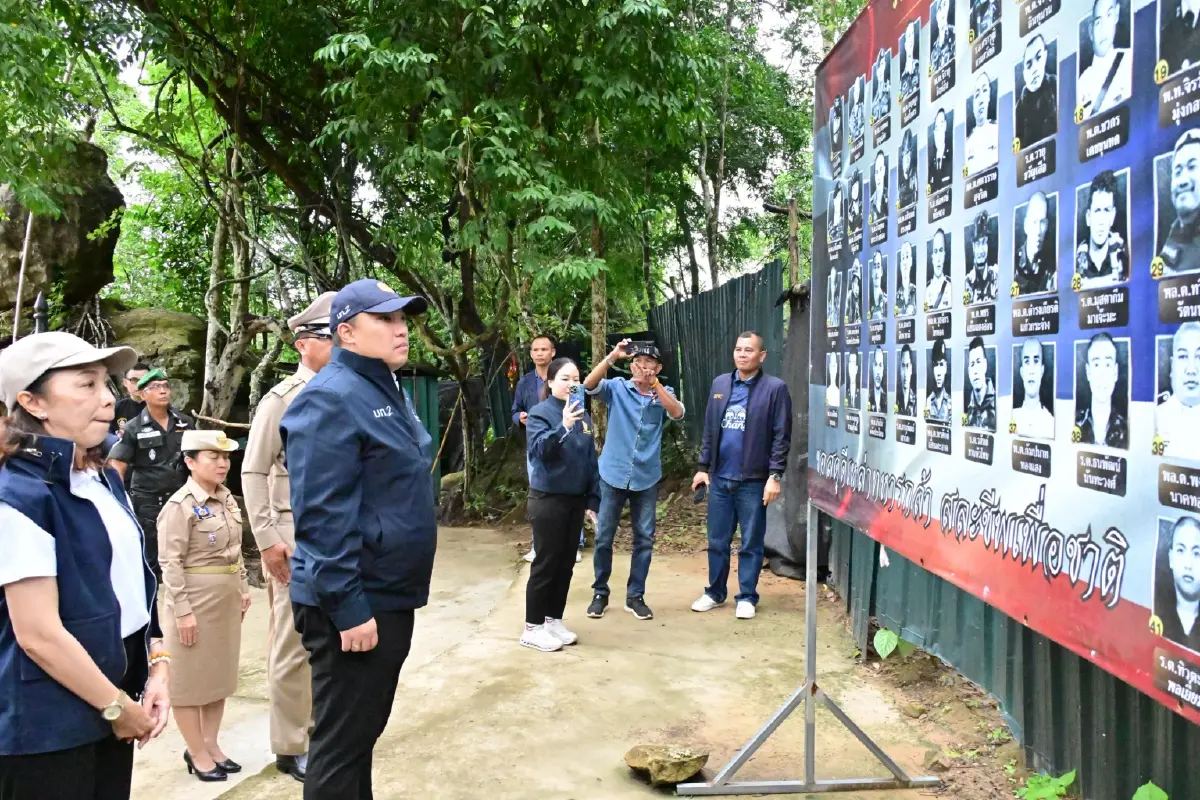 "มท.2" ลุยชายแดนสุรินทร์ สั่ง กฟภ.ขยายไฟฟ้า-ขุดบ่อบาดาลเพิ่ม "ปราสาทตาควาย–เนิน 350"