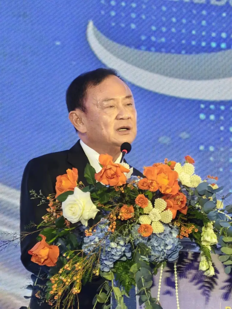 นายทักษิณ ชินวัตร นายกรัฐมนตรี