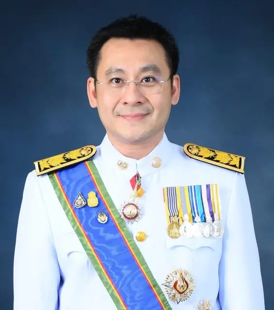  นายปิยพงษ์ จิวัฒนกุลไพศาล