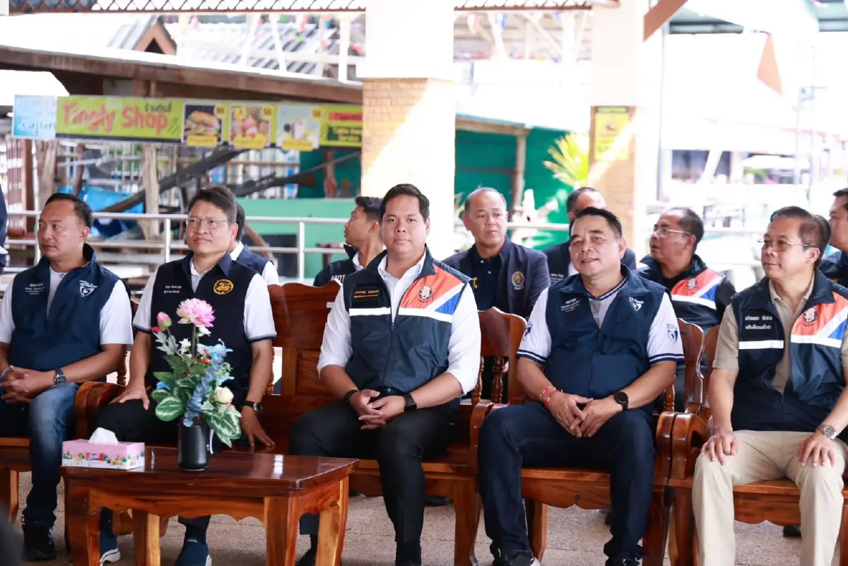 นายสรรเพชญ บุญญามณี รัฐมนตรีช่วยว่าการกระทรวงคมนาคม
