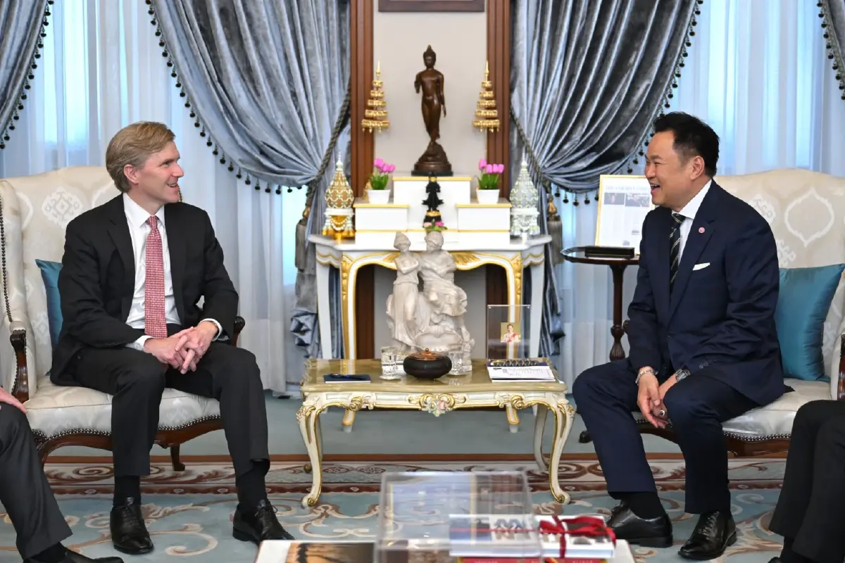 นายกรัฐมนตรี อนุทิน ชาญวีรกูล เปิดทำเนียบรัฐบาลต้อนรับ นายเอลบริดจ์ โคลบี ปลัดกระทรวงกลาโหมสหรัฐฯ ฝ่ายนโยบาย ในโอกาสเยือนไทยอย่างเป็นทางการ 