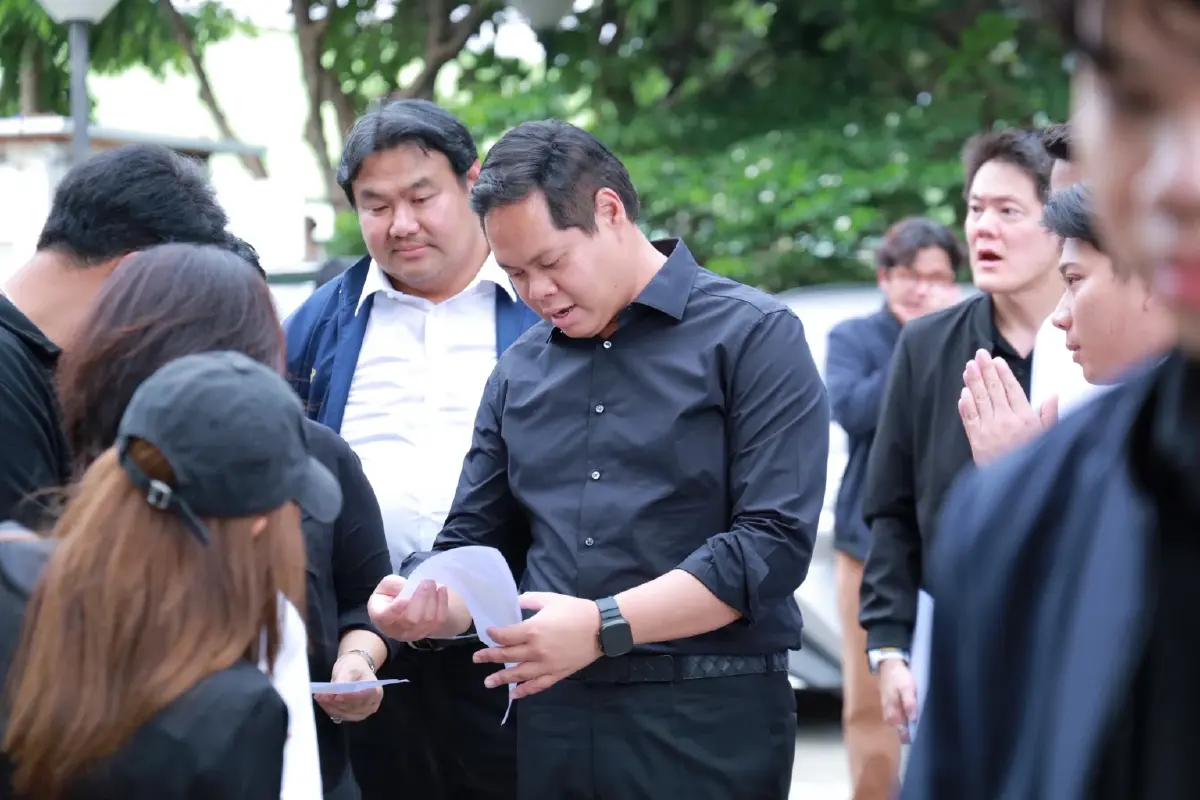 นายสรรเพชญ บุญญามณี รัฐมนตรีช่วยว่าการกระทรวงคมนาคม