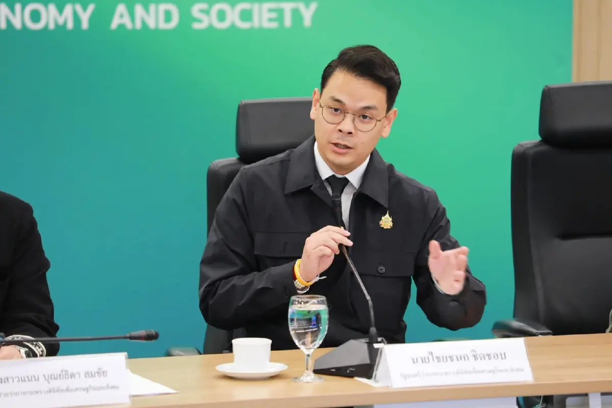 "ไชยชนก" ผลึกกำลัง "กูรูไอที-รัฐ" ลุย "คลีนซิ่ง" ระบบรัฐใน 15 วัน หลังพบข้อมูลไทยรั่วกว่า 200 ล้านชื่อ