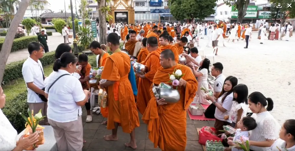 สืบสวนความจริง! ชะตากรรม "ไทยพุทธ" ชายแดนใต้ เหลือไม่ถึง 5 หมื่นคน - วิถีเปลี่ยนพระงดบิณฑบาต โจทย์ใหญ่รัฐบาล