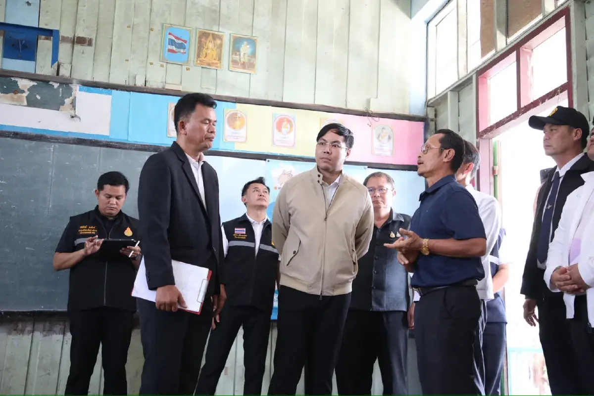 รมช.ศธ.ตรวจเยี่ยม รร.ชัยภูมิพื้นที่ห่างไกล-ลดความเหลื่อมล้ำ