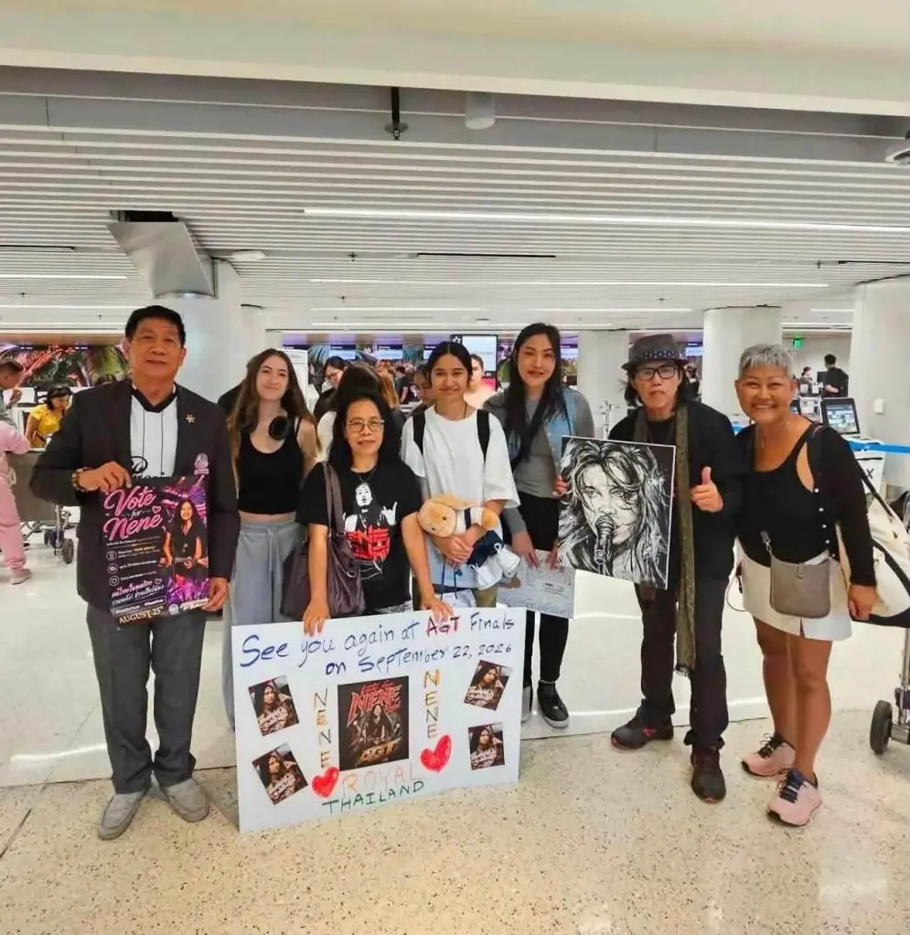 "น้องเนเน่ รอยัล" กลับไทยแล้ว! แฟนๆ LA ส่งกำลังใจแน่น แลนดิ้ง "สนามบินภูเก็ต" คืนนี้