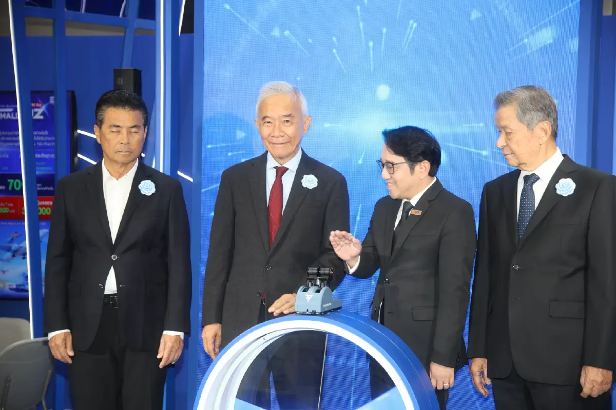 “สุวัจน์” เปิด MONEY EXPO โคราช ชู AI ขับเคลื่อนความมั่งคั่ง