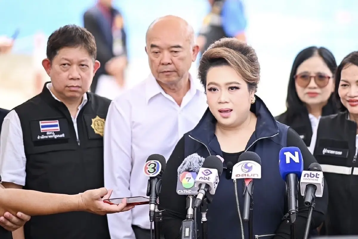 นางสาวศุภมาส อิศรภักดี รัฐมนตรีประจำสำนักนายกรัฐมนตรี ในฐานะกำกับดูแลสำนักงานคณะกรรมการคุ้มครองผู้บริโภค (สคบ.)