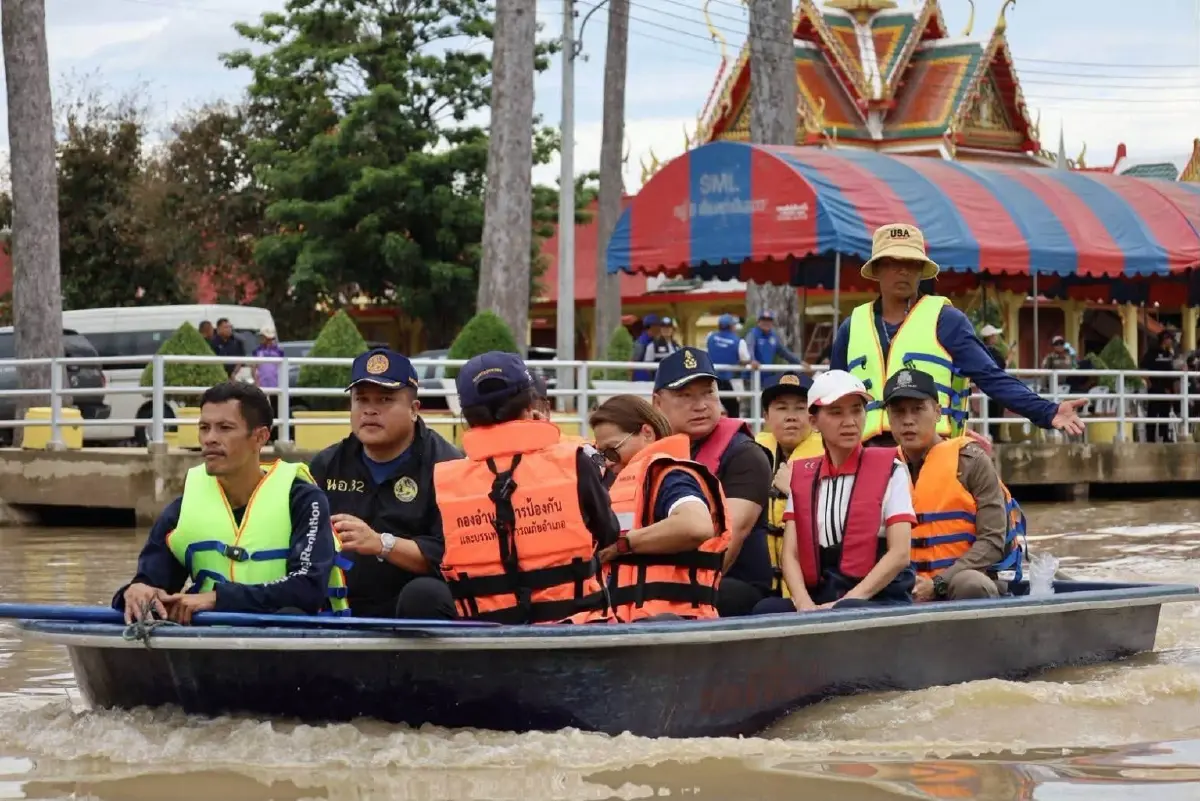 ด่วน! "ผู้ว่าฯอยุธยา" ลุยตรวจรับมือ น้ำเจ้าพระยา สั่งระดมบังเกอร์กั้นโบราณสถาน-เร่งช่วยกลุ่มเปราะบาง